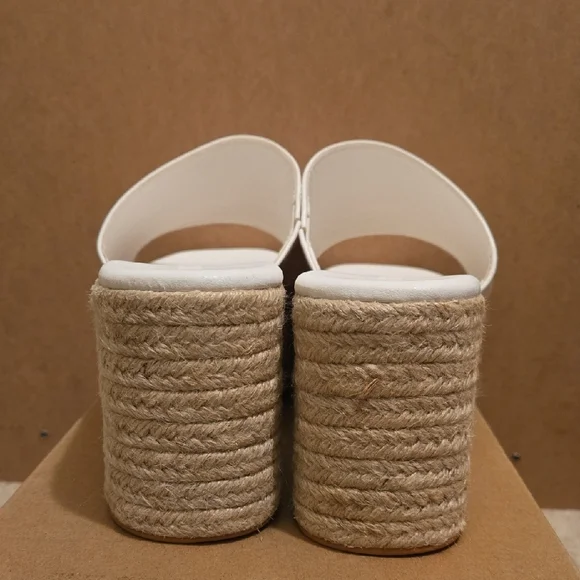 Princess Polly White Platform Slides - Picture 5 of 7